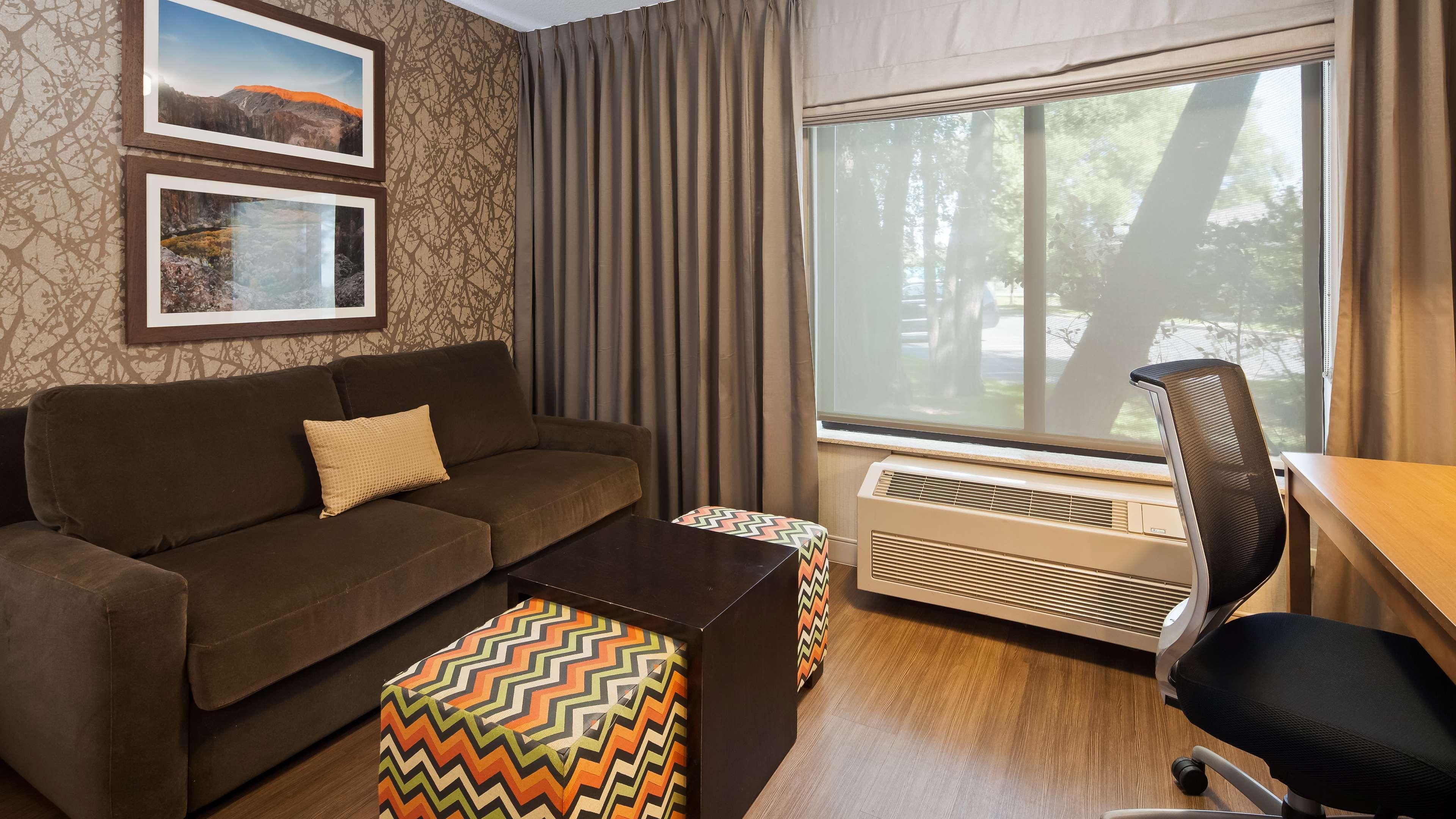Best Western Plus Cottontree Inn Idaho Falls Exteriör bild