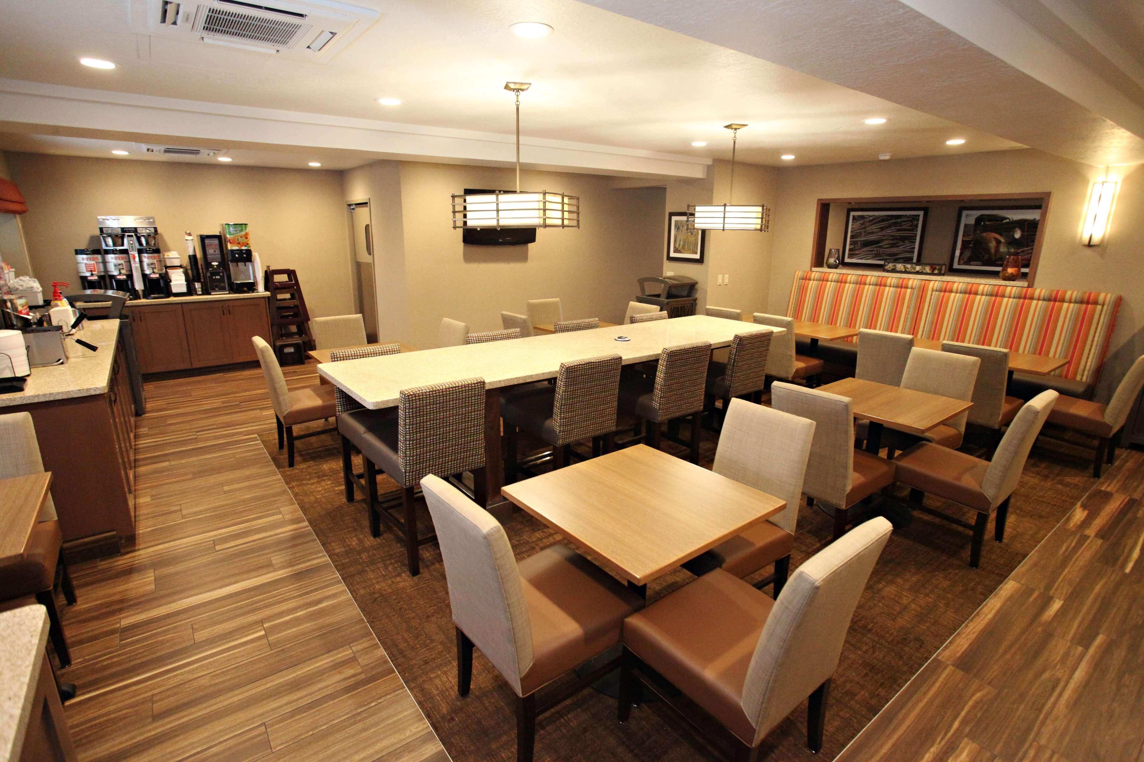 Best Western Plus Cottontree Inn Idaho Falls Exteriör bild