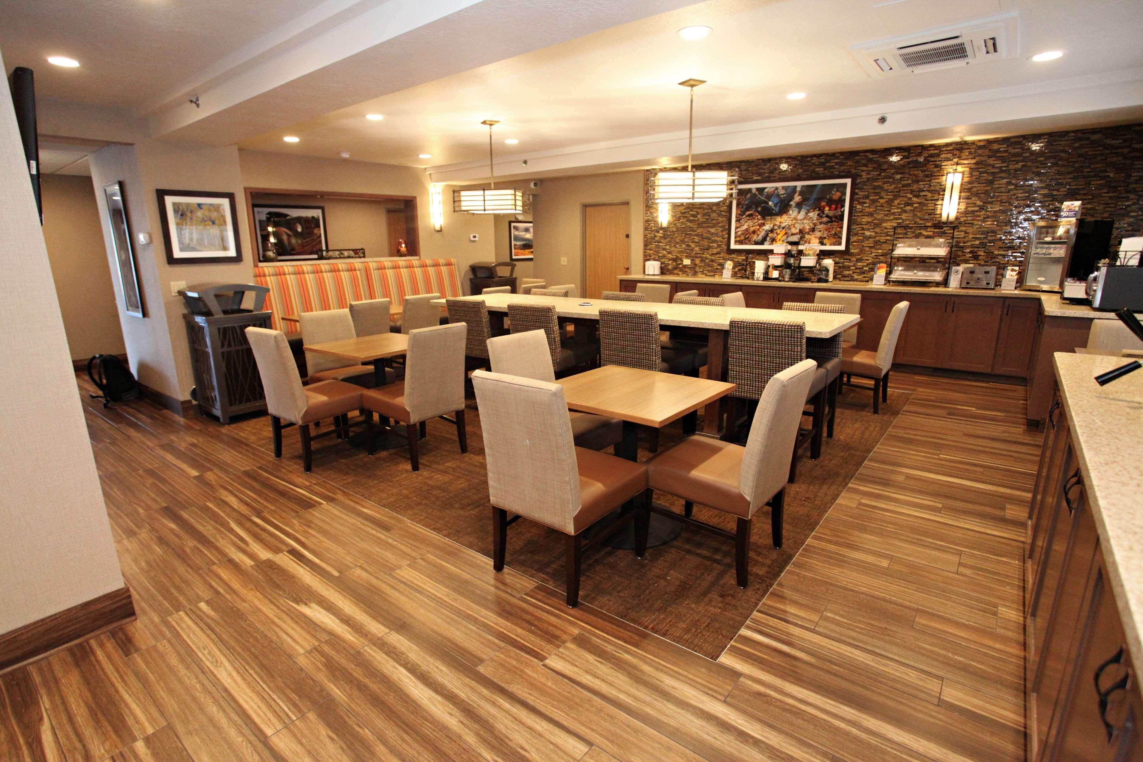 Best Western Plus Cottontree Inn Idaho Falls Exteriör bild