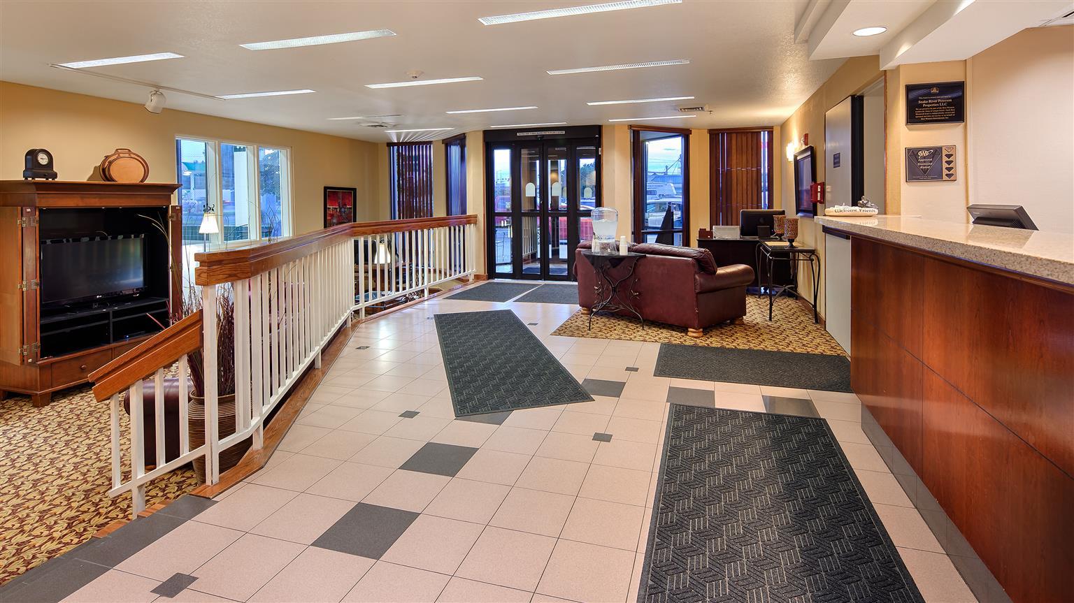 Best Western Plus Cottontree Inn Idaho Falls Exteriör bild